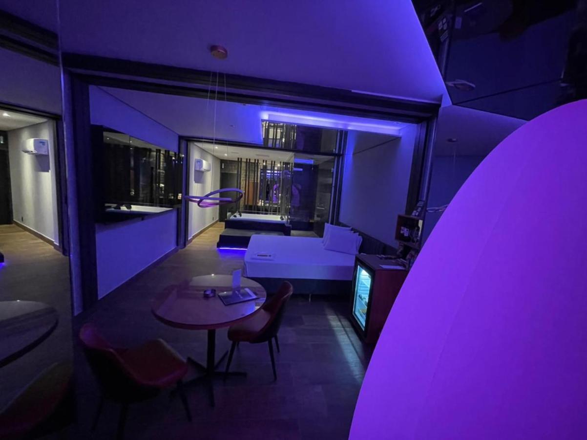 Motel Dubai Bh (Adults Only) Бело Оризонти Екстериор снимка